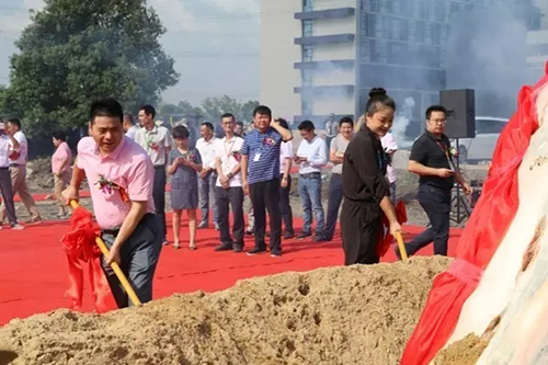 智慧能源12GWh鋰電池項目開工 將打造江蘇最大鋰電池項目基地03.jpg